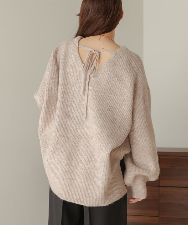 airy yarn back open knit