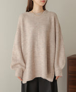 airy yarn back open knit