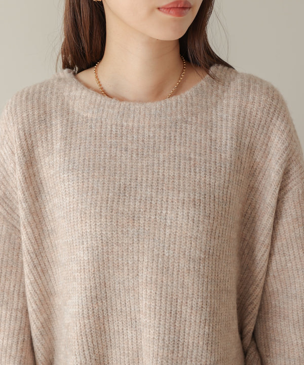 airy yarn back open knit