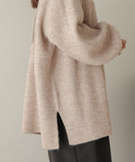 airy yarn back open knit