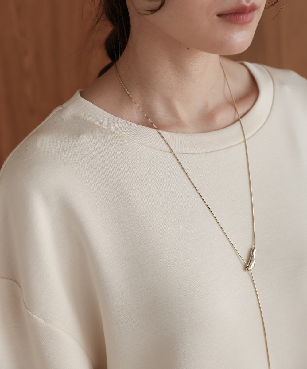 裾バルーンペプラムトップス