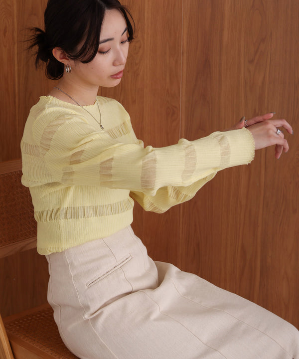 シアーボーダーニットトップス