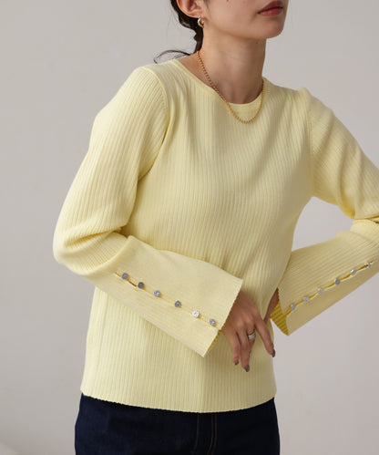 flared sleeve ribbed knit with buttoned sleeves