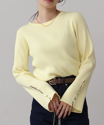 flared sleeve ribbed knit with buttoned sleeves