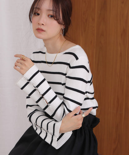 flared sleeve ribbed knit with buttoned sleeves