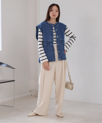 flared sleeve ribbed knit with buttoned sleeves