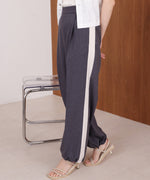 【S・Mサイズ展開】２ＷＡＹセンタープレスサイドラインパンツ