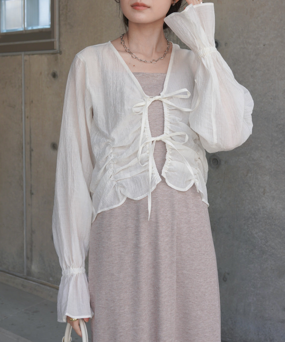 ギャザーキャンディースリーブブラウス