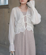 ギャザーキャンディースリーブブラウス