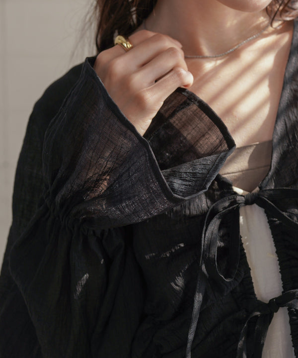 ギャザーキャンディースリーブブラウス