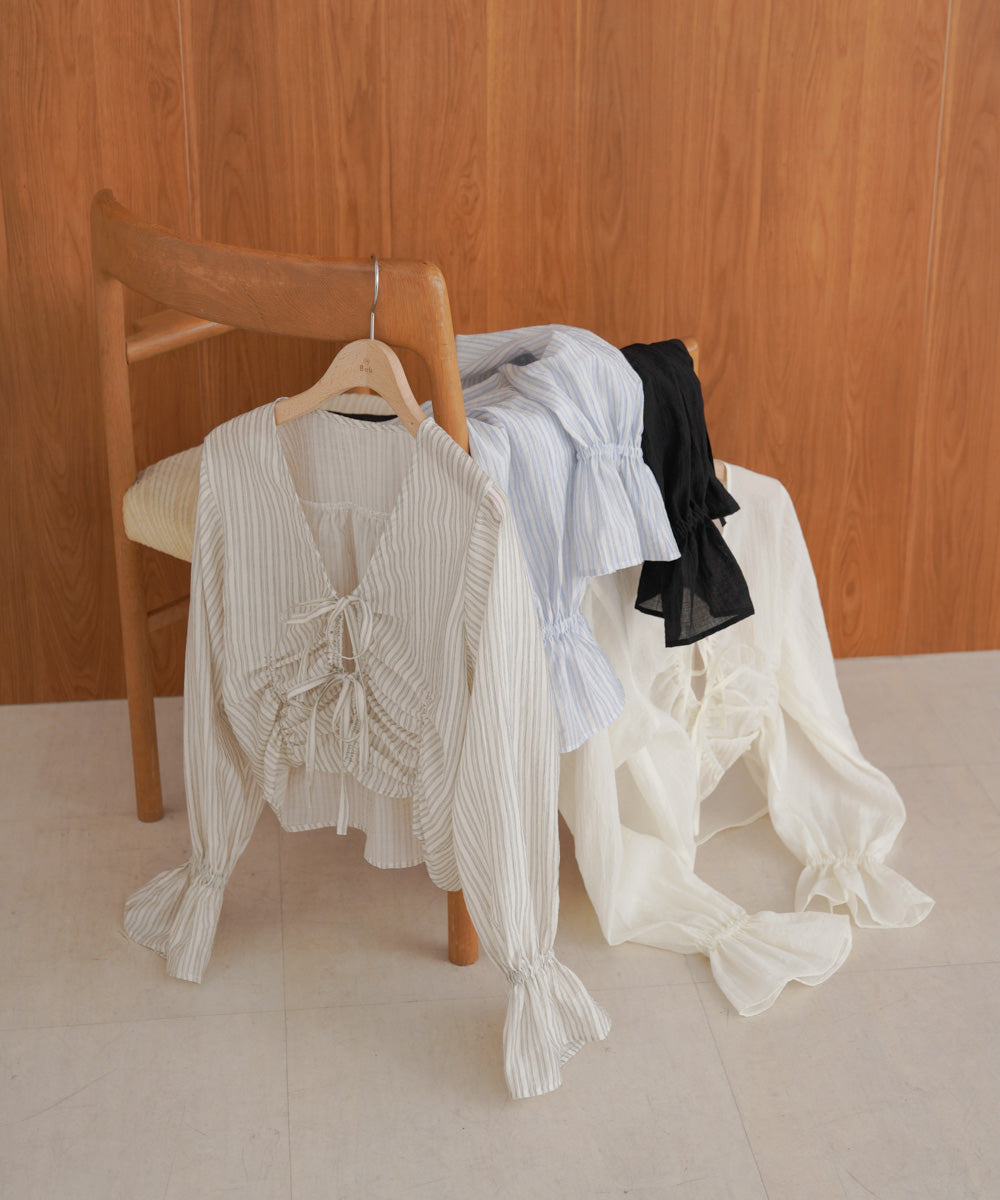 ギャザーキャンディースリーブブラウス