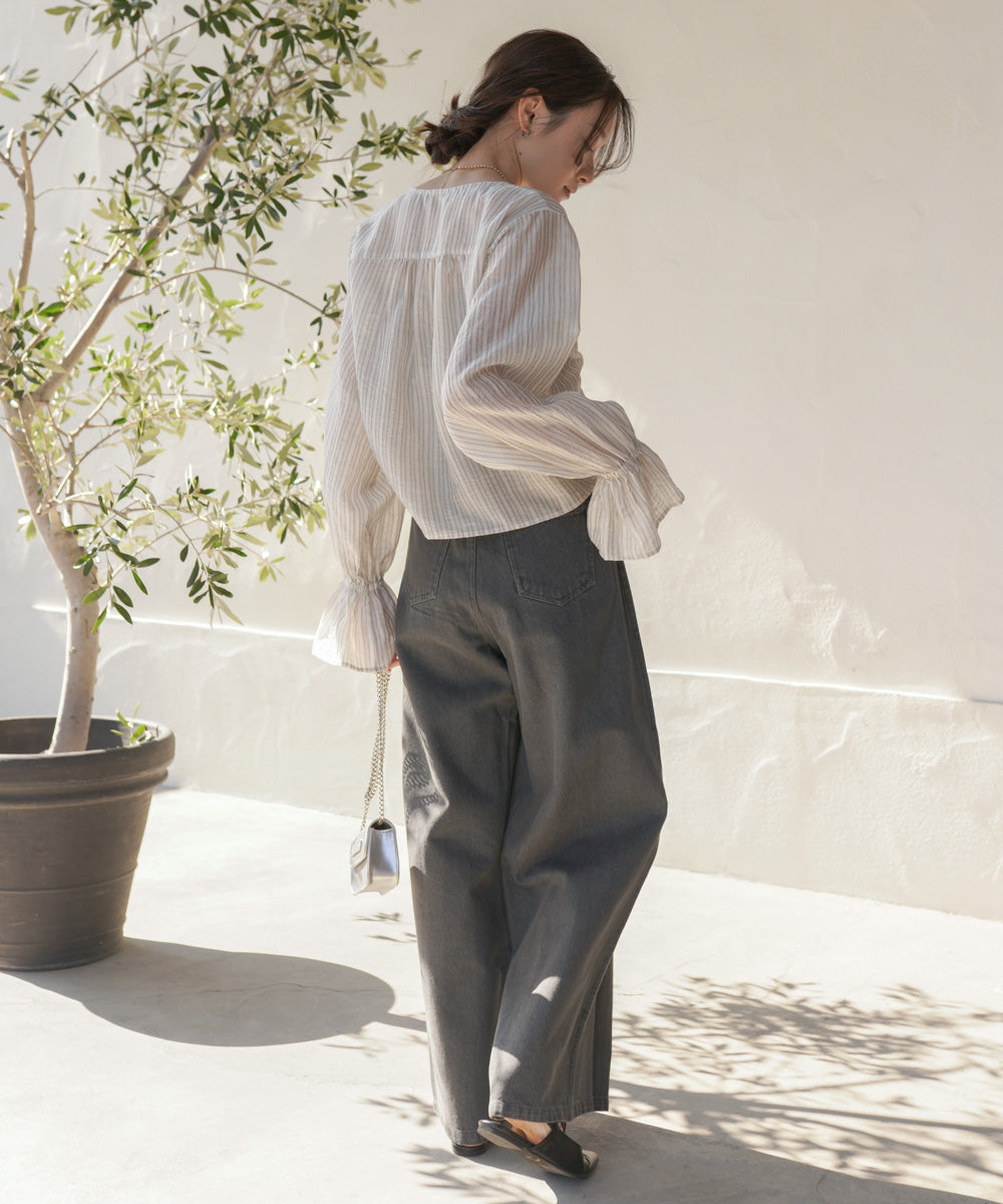 ギャザーキャンディースリーブブラウス