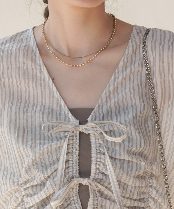 ギャザーキャンディースリーブブラウス