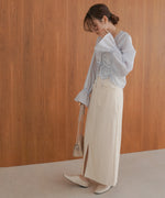 ギャザーキャンディースリーブブラウス