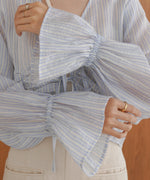 ギャザーキャンディースリーブブラウス