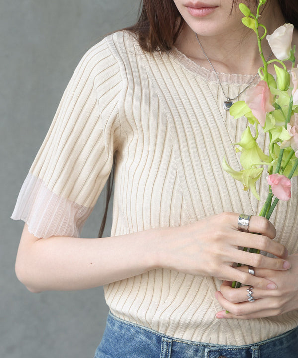 シアー使い５分袖リブニットトップス