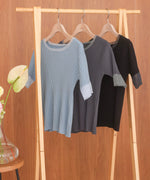 シアー使い５分袖リブニットトップス