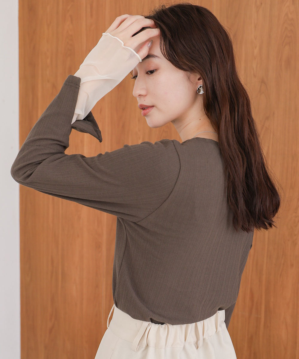 袖スリットチュールカットトップス