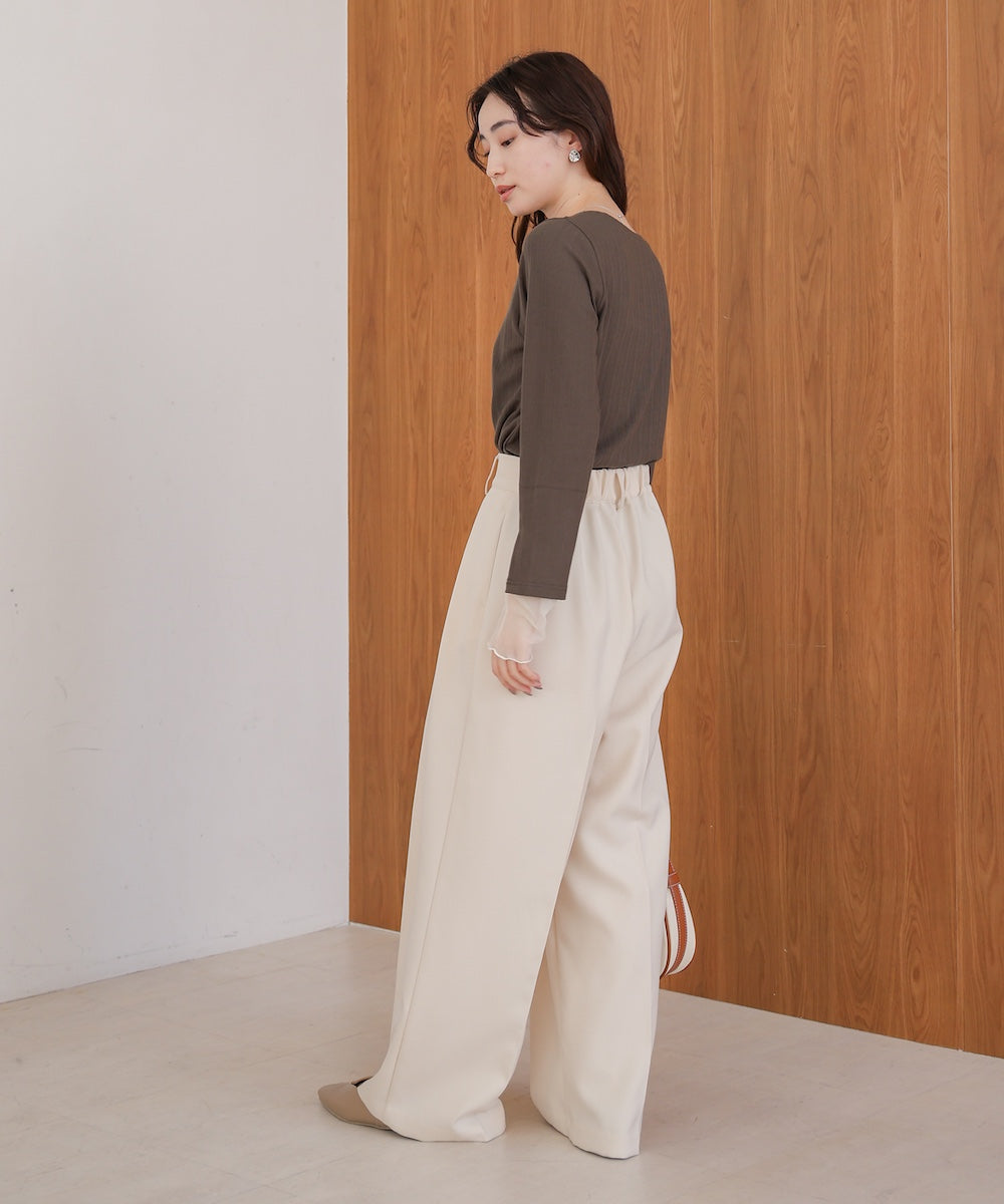 袖スリットチュールカットトップス