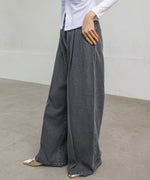 【S・M・Lサイズ展開】タック入りデニムパンツ