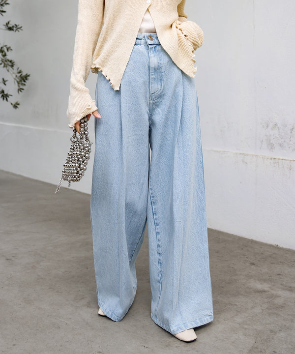 【S・M・Lサイズ展開】タック入りデニムパンツ