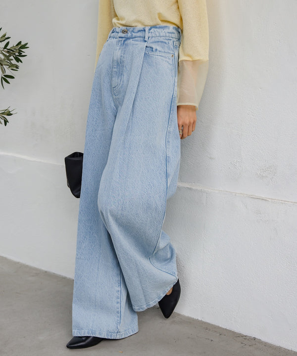 【S・M・Lサイズ展開】タック入りデニムパンツ