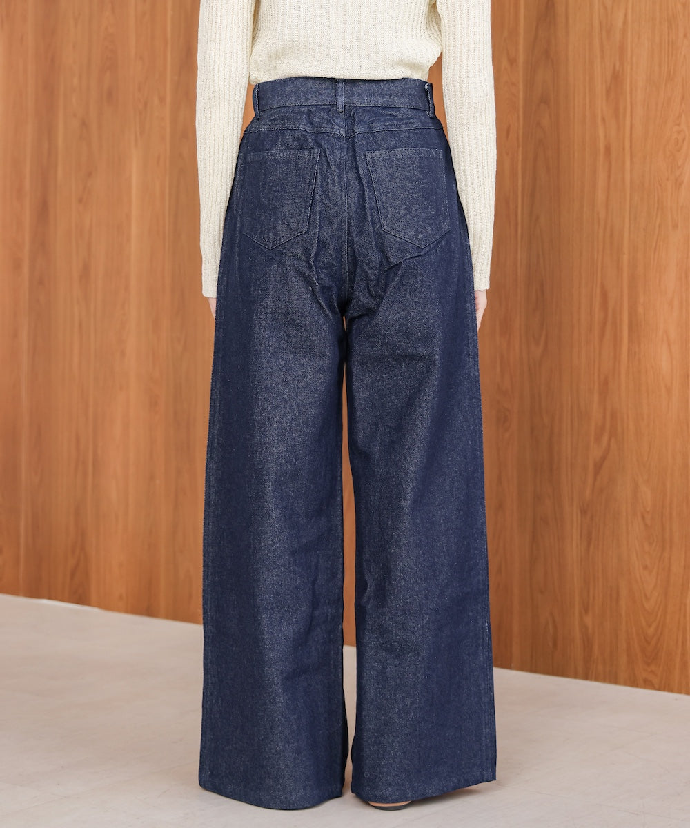 【S・M・Lサイズ展開】タック入りデニムパンツ
