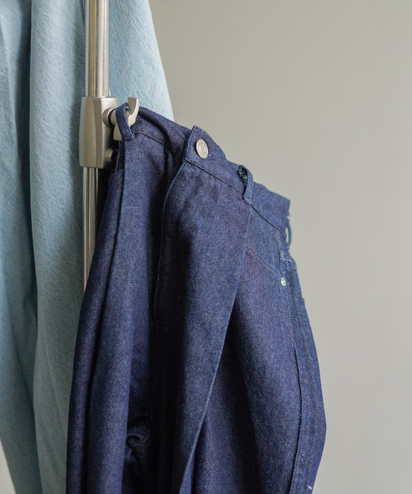 【S・M・Lサイズ展開】タック入りデニムパンツ