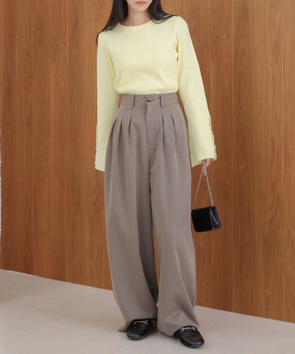 front tuck wide pants