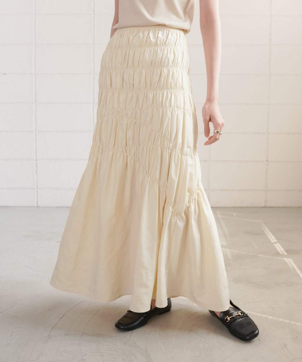 シャーリングギャザースカート
