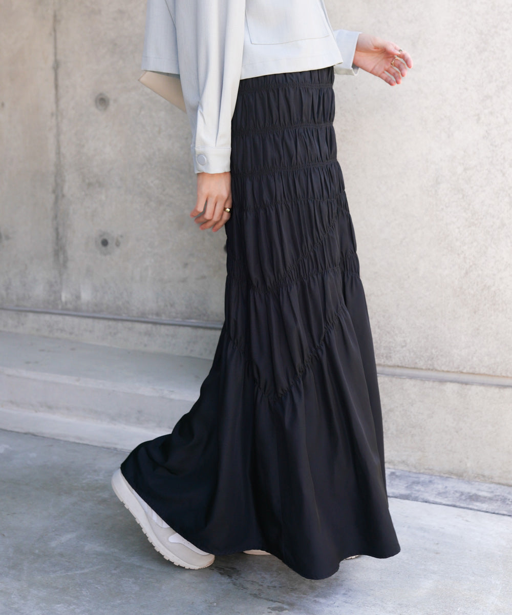 シャーリングギャザースカート