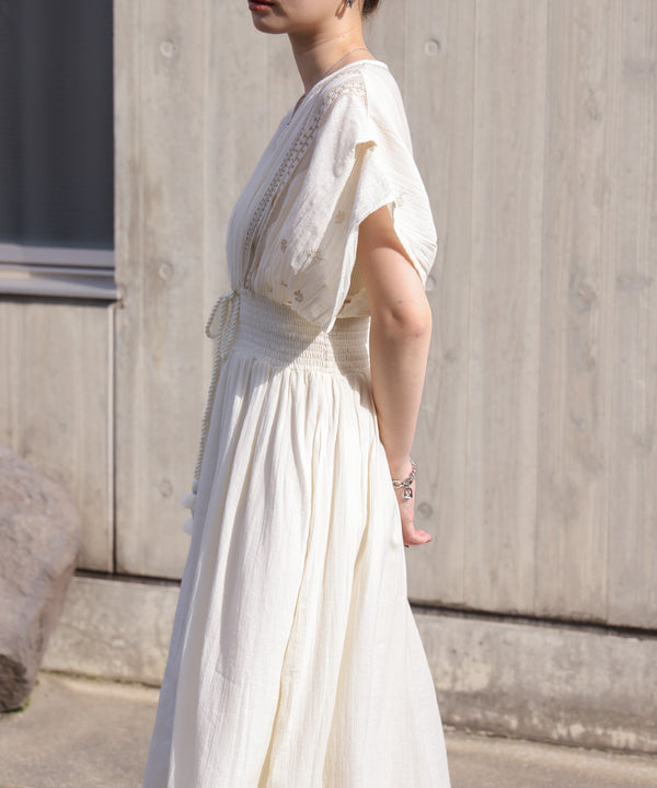 【S・Mサイズ展開】フロント刺繍ウエストシャーリングワンピース