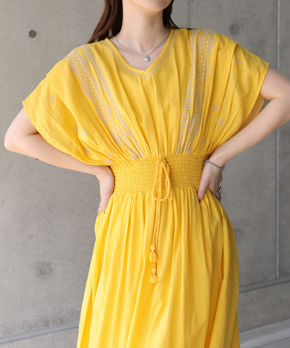 フロント刺繍ウエストシャーリングワンピース