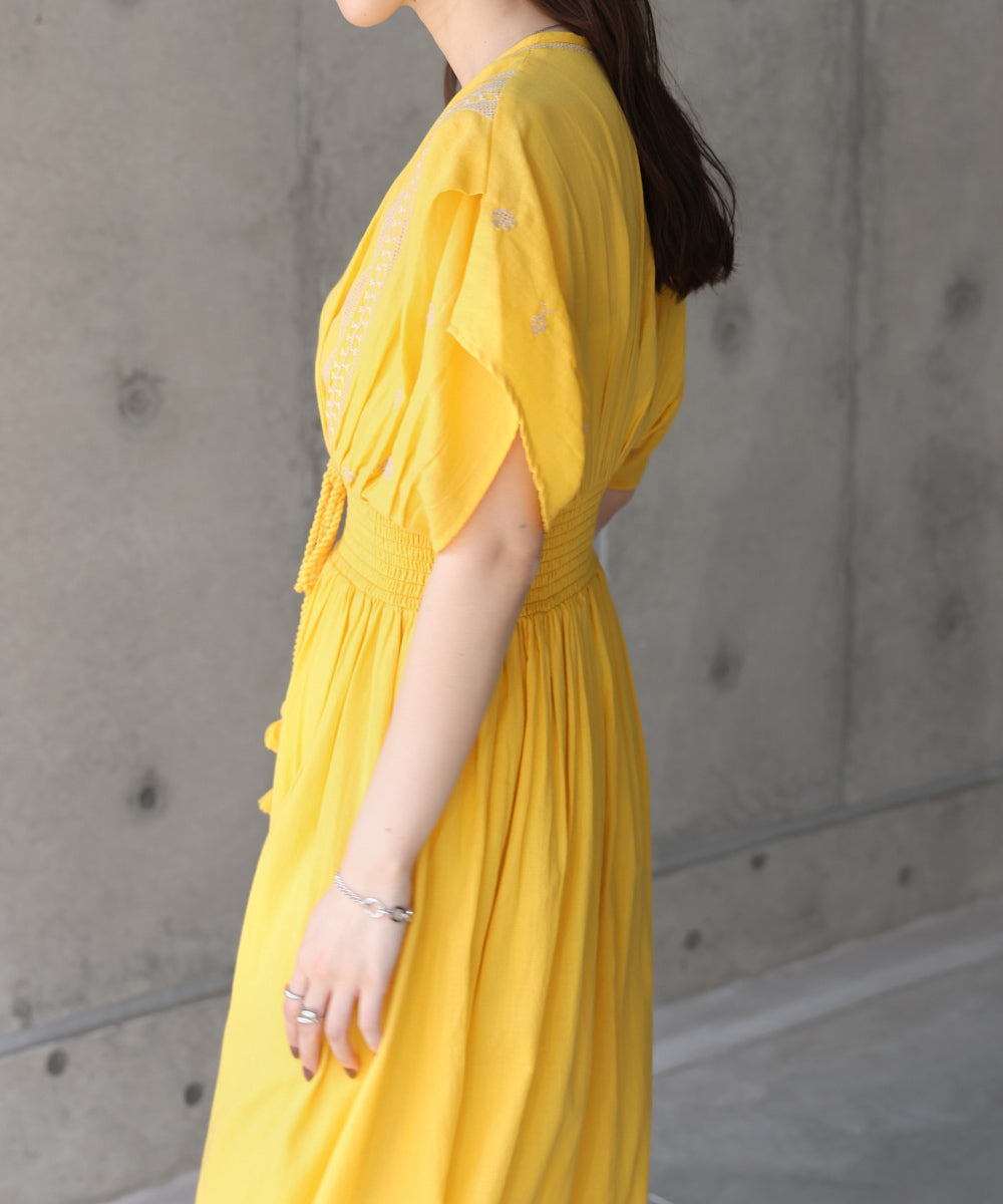 フロント刺繍ウエストシャーリングワンピース