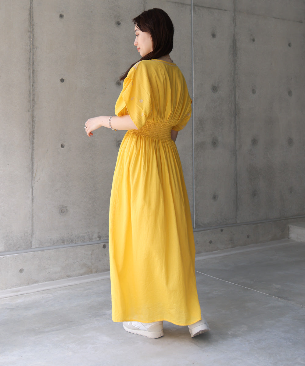 フロント刺繍ウエストシャーリングワンピース