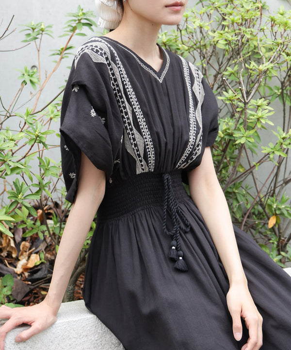 【S・Mサイズ展開】フロント刺繍ウエストシャーリングワンピース