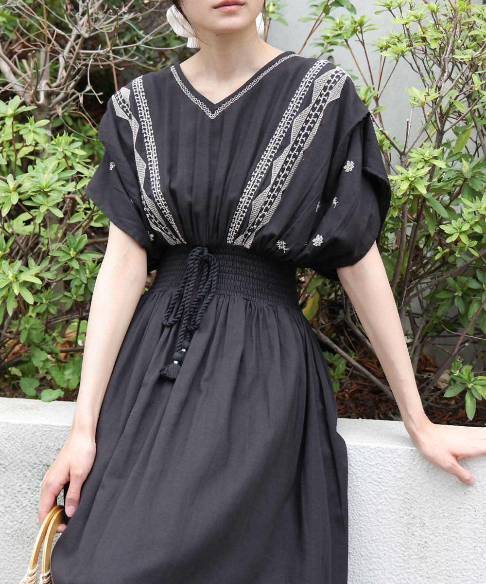 【S・Mサイズ展開】フロント刺繍ウエストシャーリングワンピース