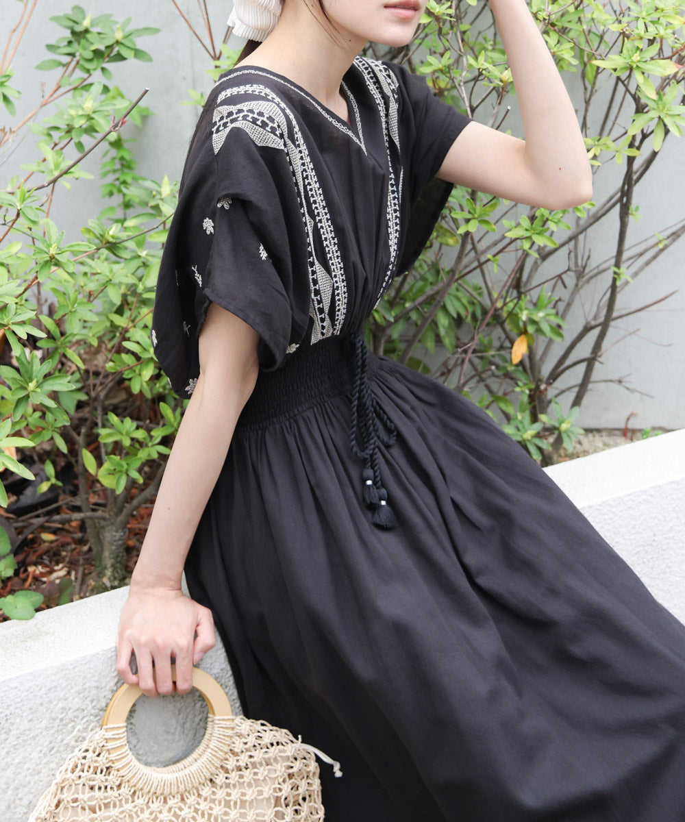 【S・Mサイズ展開】フロント刺繍ウエストシャーリングワンピース