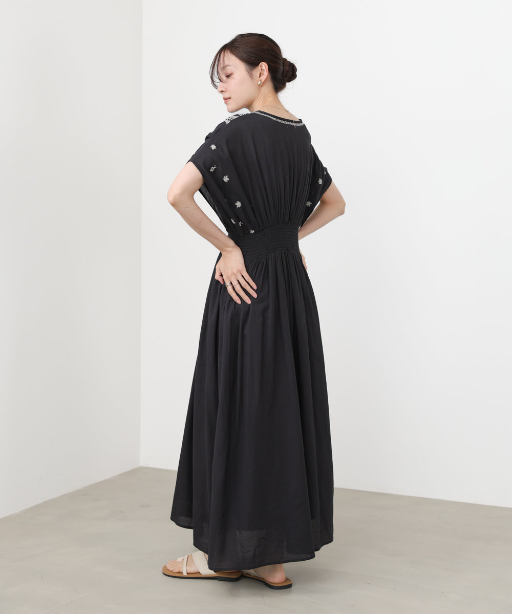 フロント刺繍ウエストシャーリングワンピース