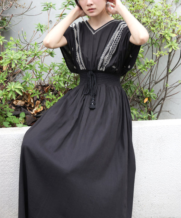 【S・Mサイズ展開】フロント刺繍ウエストシャーリングワンピース