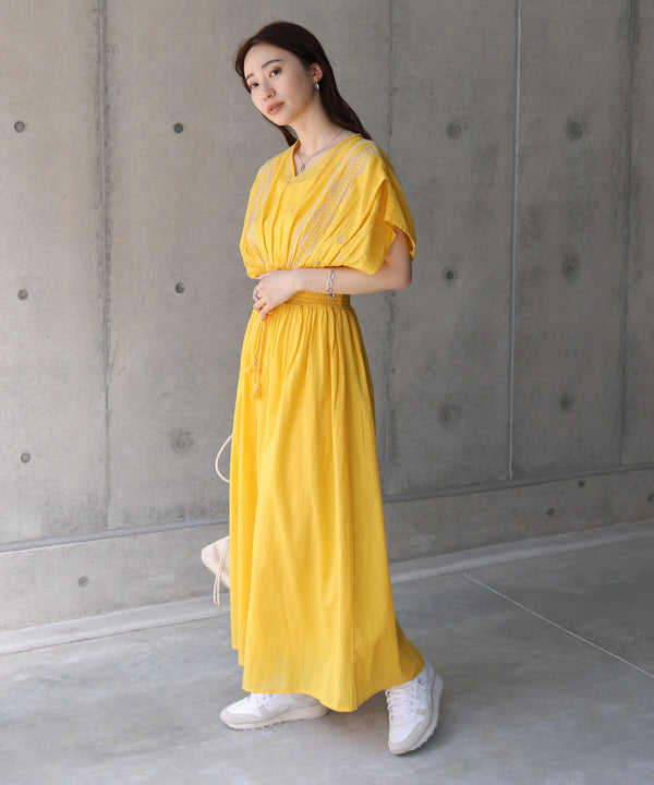 【S・Mサイズ展開】フロント刺繍ウエストシャーリングワンピース