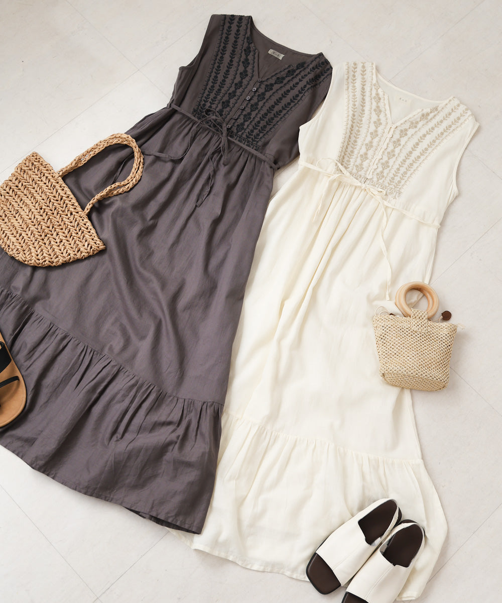 【S・Mサイズ展開】パネル刺繍ノースリワンピース