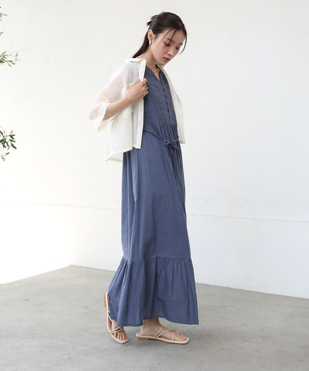 【S・Mサイズ展開】パネル刺繍ノースリワンピース