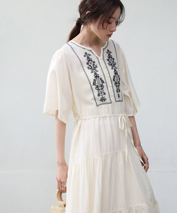 【S・Mサイズ展開】袖フレア－ティアード刺繍ワンピース