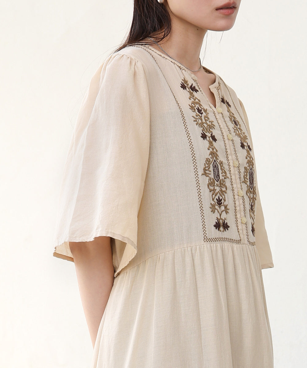 【S・Mサイズ展開】袖フレア－ティアード刺繍ワンピース