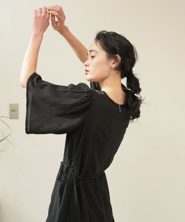 【S・Mサイズ展開】袖フレア－ティアード刺繍ワンピース