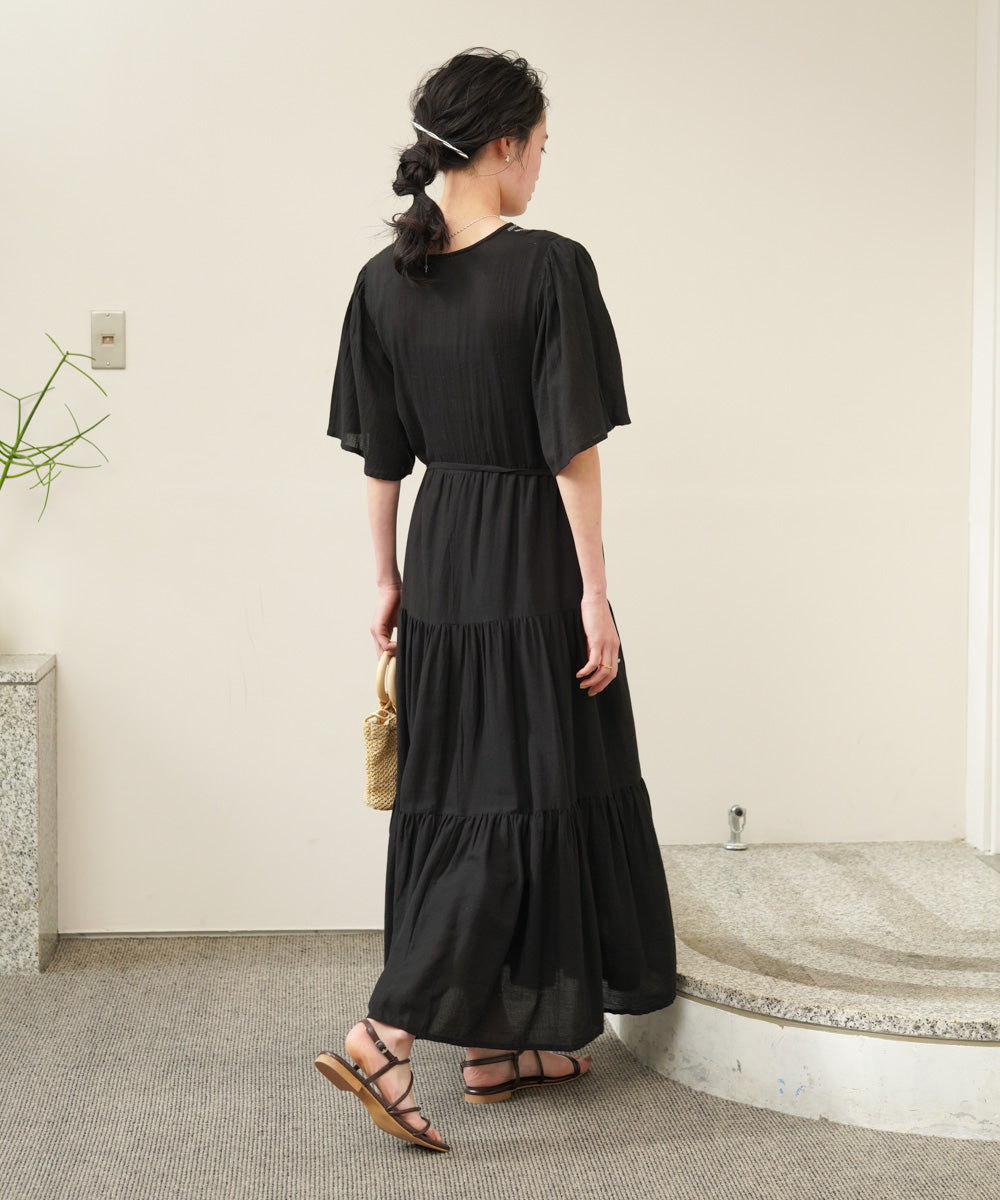 【S・Mサイズ展開】袖フレア－ティアード刺繍ワンピース