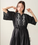 【S・Mサイズ展開】袖フレア－ティアード刺繍ワンピース