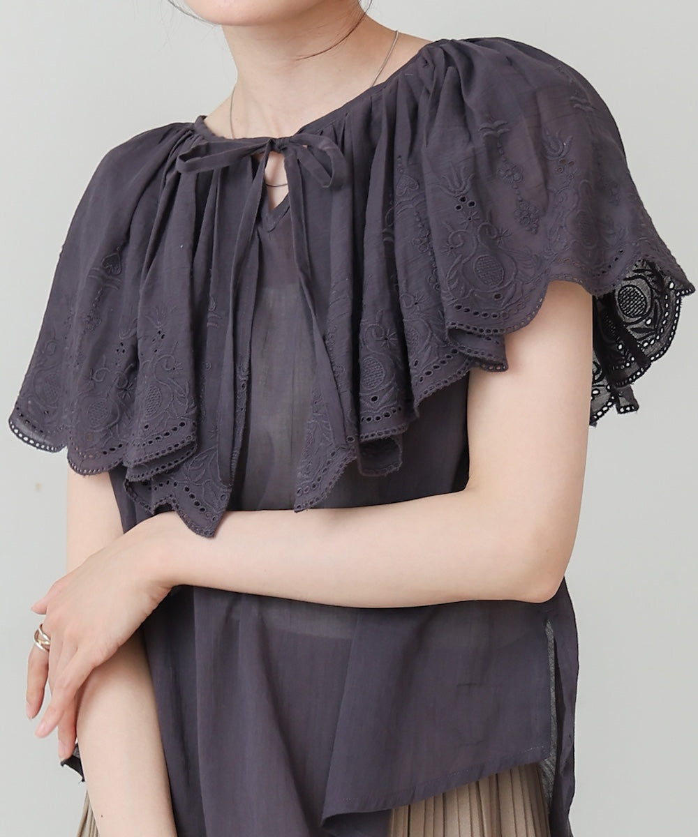 コットンボイルパンチングレースブラウス