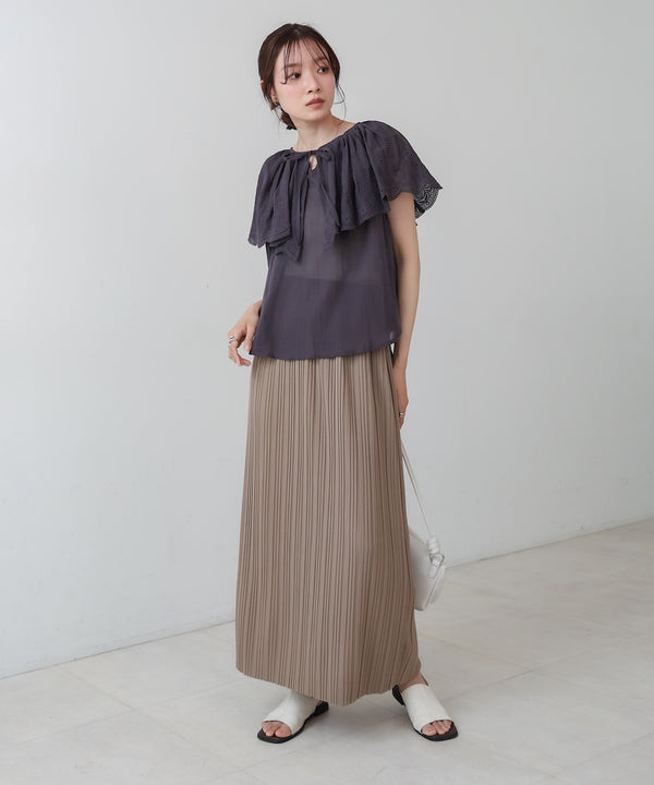 コットンボイルパンチングレースブラウス